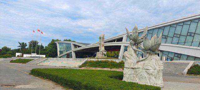 朝陽鳥化石國家地質公園：時光的記憶寶庫