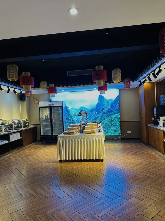 被早餐叫醒的早晨，比鬧鐘溫柔多了