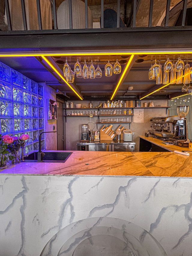 重慶高空酒店！俯瞰渝中半島的景色
