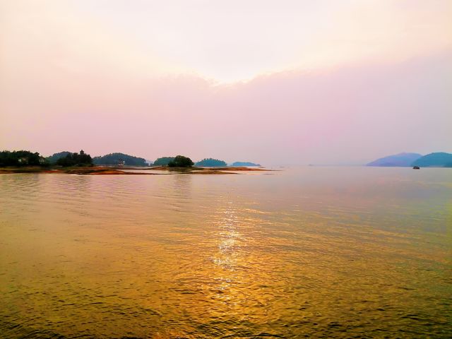 萬佛湖風景區 | 邂逅湖光山色，美到心醉