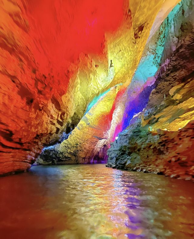 張家界涼快的「天然冷氣房」