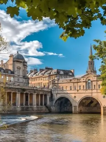 바스 소도시와 스톤헨지 당일치기 여행 가이드