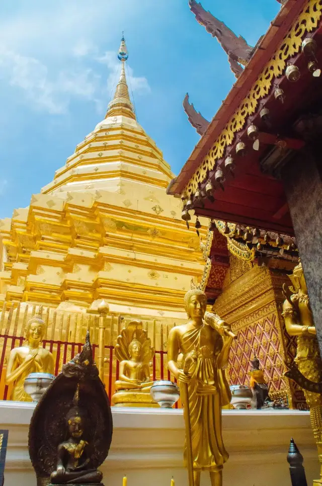 การแสวงบุญที่วัดพระธาตุดอยสุเทพ