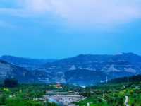 太原旅遊免費又好玩嘅地方-西山疊翠園，美景如畫。