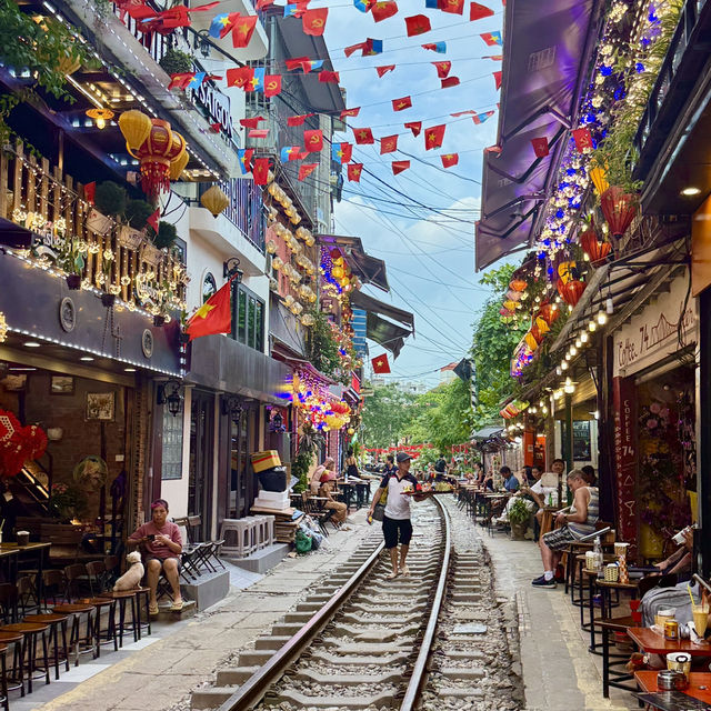 하노이 가면 꼭 가봐야하는 현지 감성 기찻길🚞
