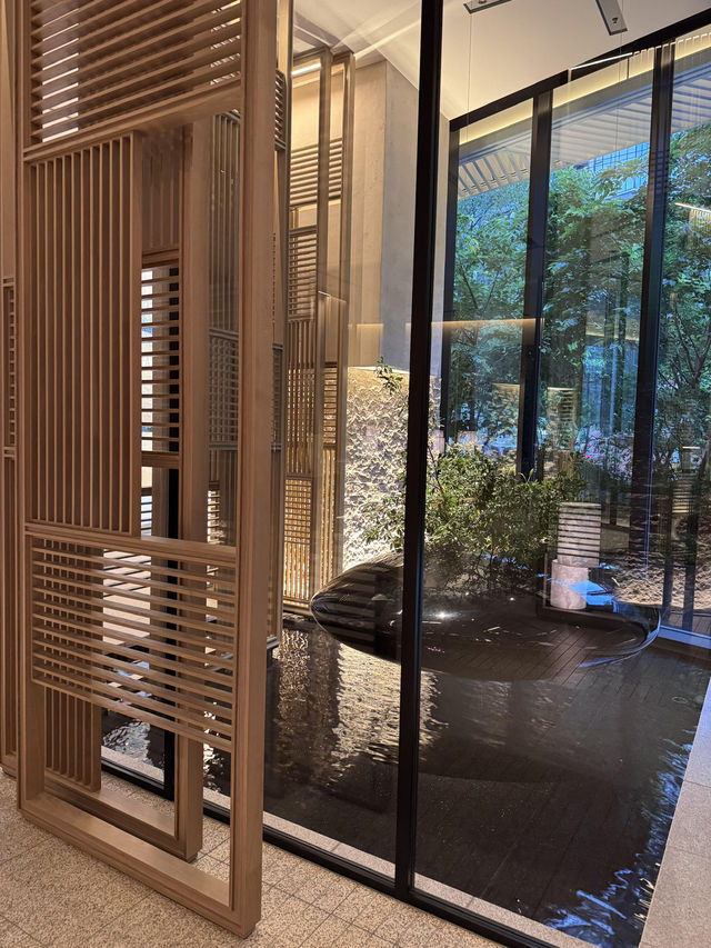 🇯🇵大阪四季酒店｜去年新開幕的隱世奢華！河邊散步+高空泳池太治癒～ 