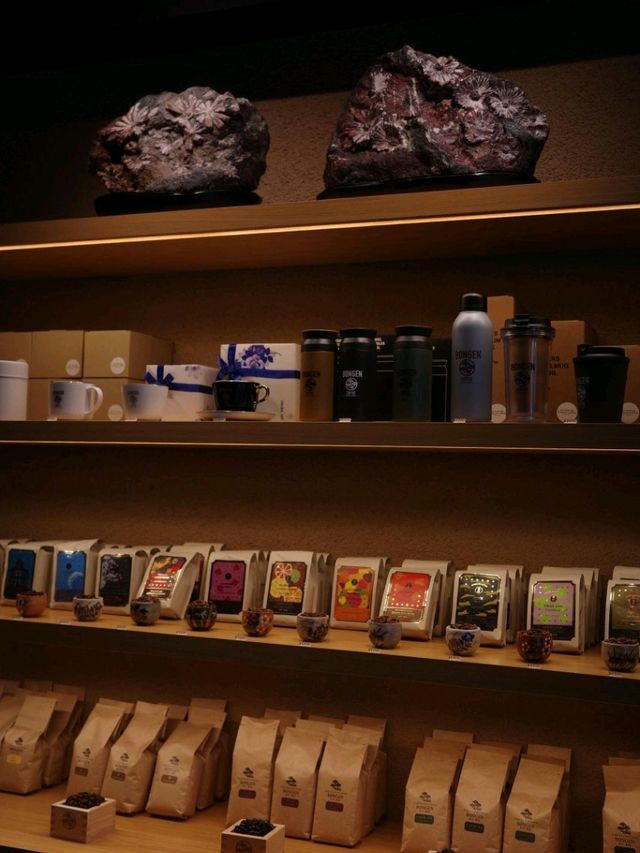 東京・盆栽咖啡體驗｜Bongen Coffee的療癒時光 