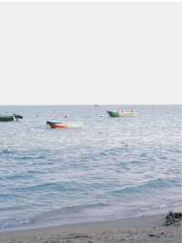 漫步瓊海玻璃海，赴一場治癒心靈的藍色之約