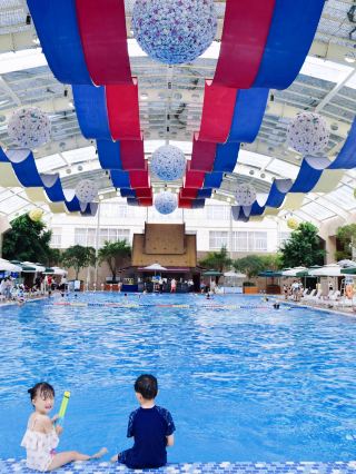 Blown away! The ultimate indoor water playground at Sancha Lake is here!
