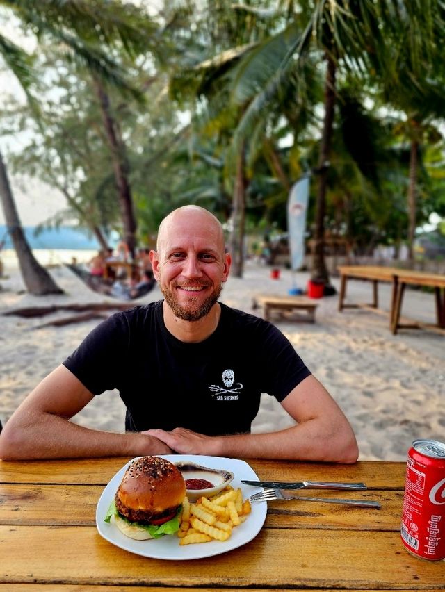 The secret ferry to Koh Rong - The paradise off the coast of Cambodia