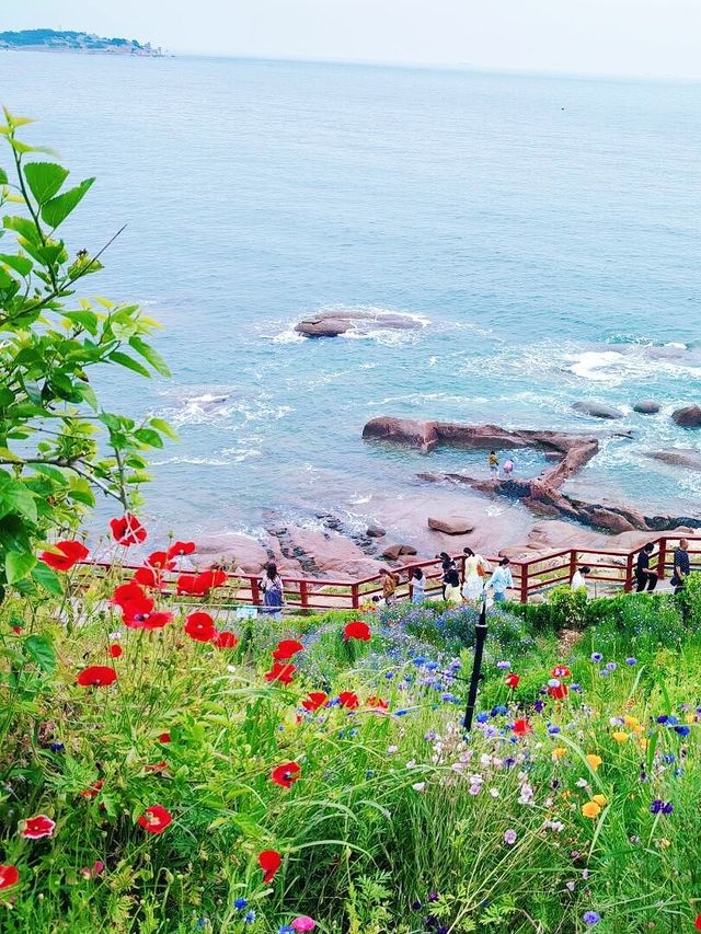 10月青島必打卡燕兒島木棧道錯峰拍照首選！