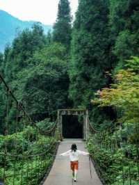 逃離成都40℃高溫！嚟呢度避暑行山玩水～
