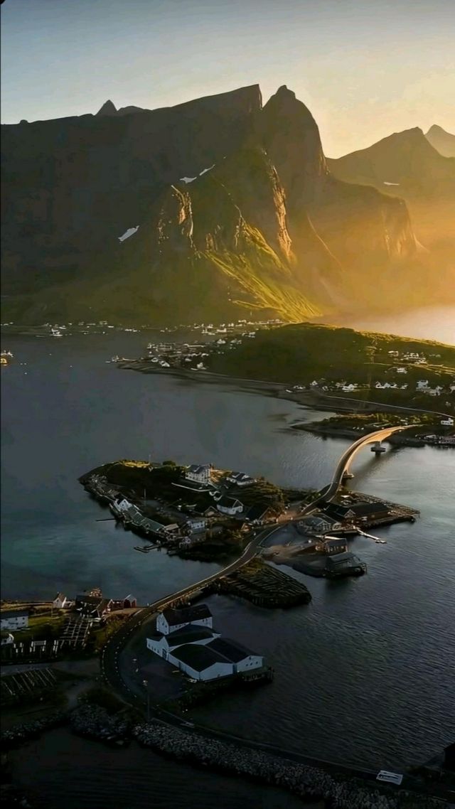 北極圈秘島！挪威索馬羅伊島極光+午夜太陽雙體驗，小眾