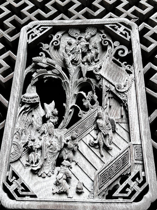 探秘黃山八面廳雕刻 探秘黃山八面廳雕刻