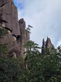 此生必爬的三清山｜雲霧繚繞的人間仙境