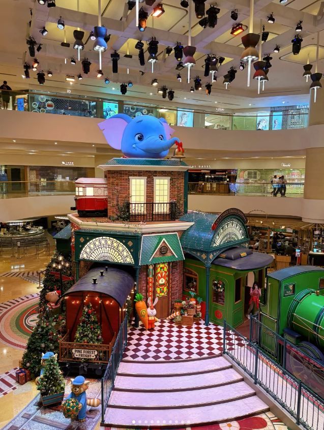 把聖誕的儀式感,留給香港的冬日戀歌 把聖誕的儀式感,留給香港的冬日戀歌