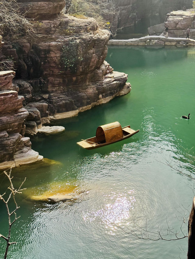 闖入億萬年前形成的峽谷