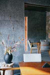 在這間面朝洱海的詫寂小院，我找到了消失的歲月