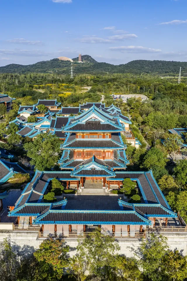 來金陵小城，體驗屬於南京特有的「金陵藍」