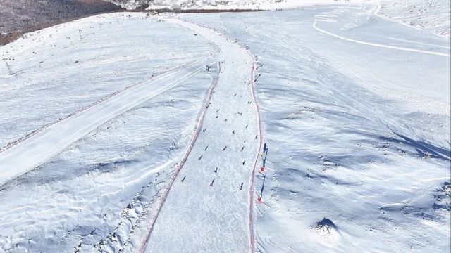 歡迎來可可托海國際度假區遊玩 歡迎來可可托海國際度假區遊玩