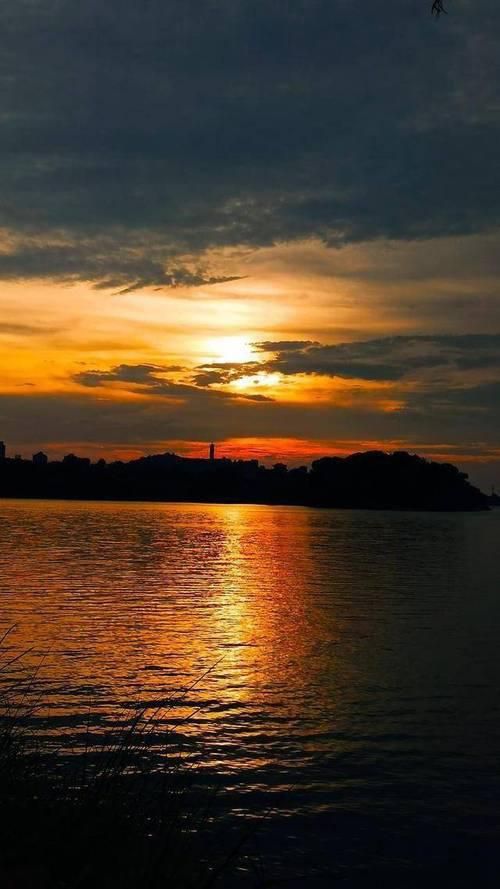 【岳陽必去!一場「洞庭湖+岳陽樓」的詩意盛宴,你準備好了 【岳陽必去!一場「洞庭湖+岳陽樓」的詩意盛宴,你準備好了