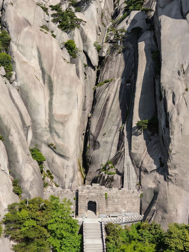 不想假期人擠人?直接衝安徽天柱山就對了! 不想假期人擠人?直接衝安徽天柱山就對了!