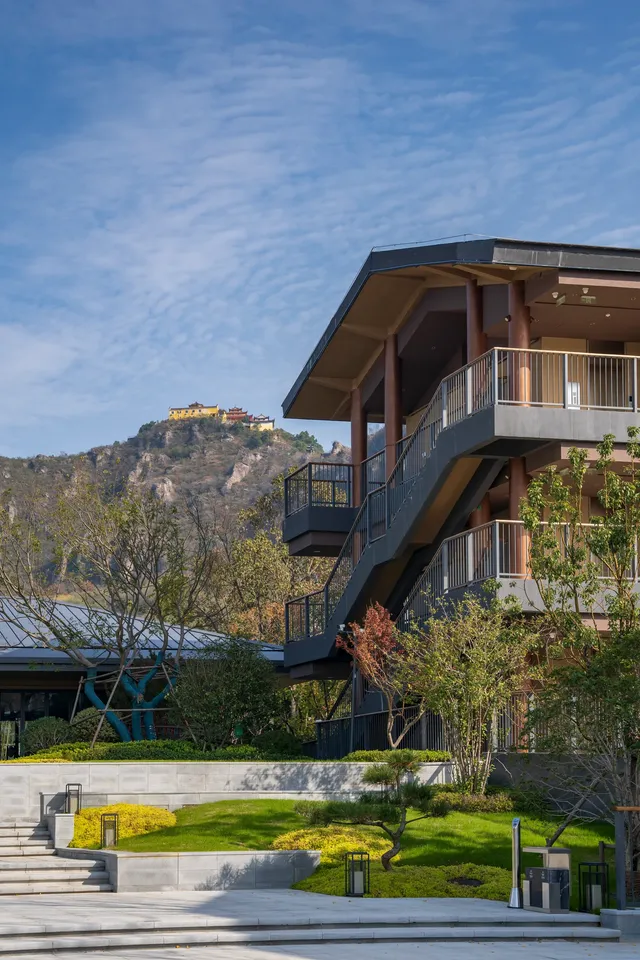 可以從晨霧中醒來的山居生活 可以從晨霧中醒來的山居生活