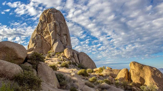 Tom Thumb Trail in Scottsdale: Granite Climbing Adventure