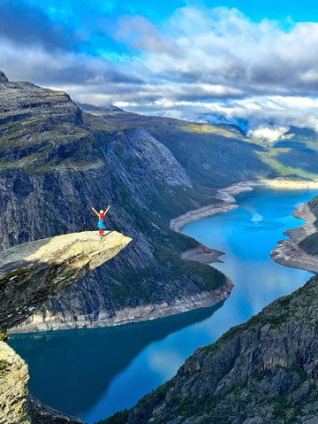 絶景スイスの山水画巻 | Trip.com フィエッシャータール