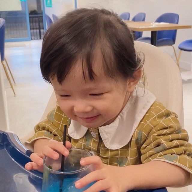 親子友善💙靚靚藍白色希臘風情打卡cafe