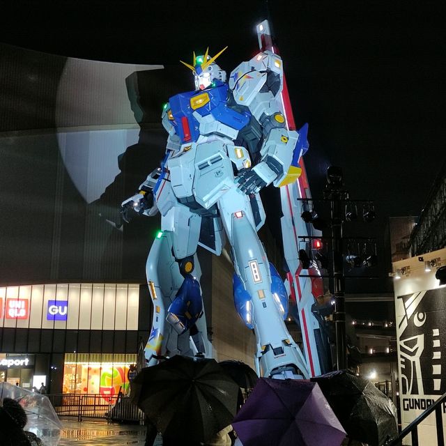 守護福岡吧！Nu Gundam！