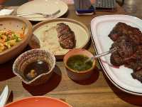 Koal: A quiet grillhouse 