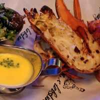 Chasing after Burger & Lobster at the Highlands