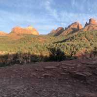 The stunning red rocks of Sedona ⛰️ 🌞 🌲 