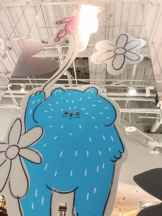台北｜🐻🐻‍❄️🦙🦥室內藝術空間🎨 Venue 333Gallery微風南山3F 