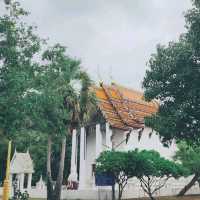 วัดใต้ต้นลาน