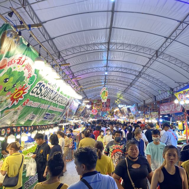 泰國大城夜市，感受古都的懷舊風情