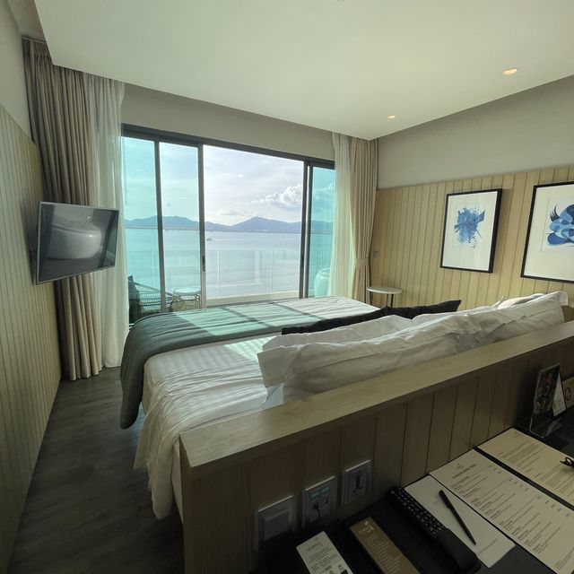โรงแรมสวยติดทะเลภูเก็ต 