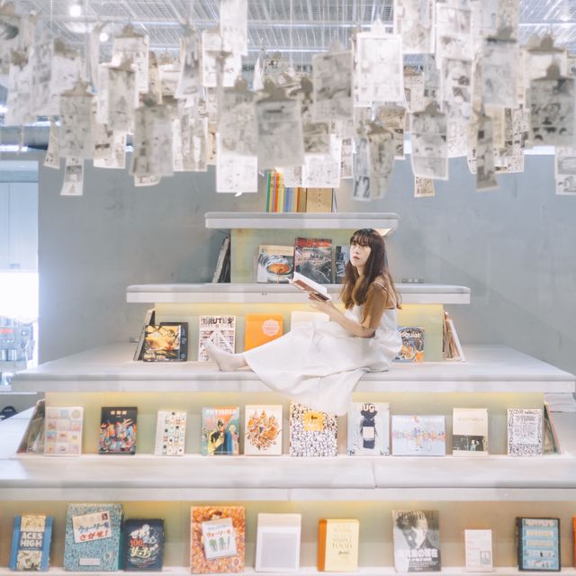 【大阪】泊まれる本棚！？📚 「BOOK AND BED TOKYO SHINSAIBASHI」