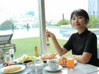 เปลี่ยนบรรยากาศนอนในเมือง Urbana Sathorn Hotel 
