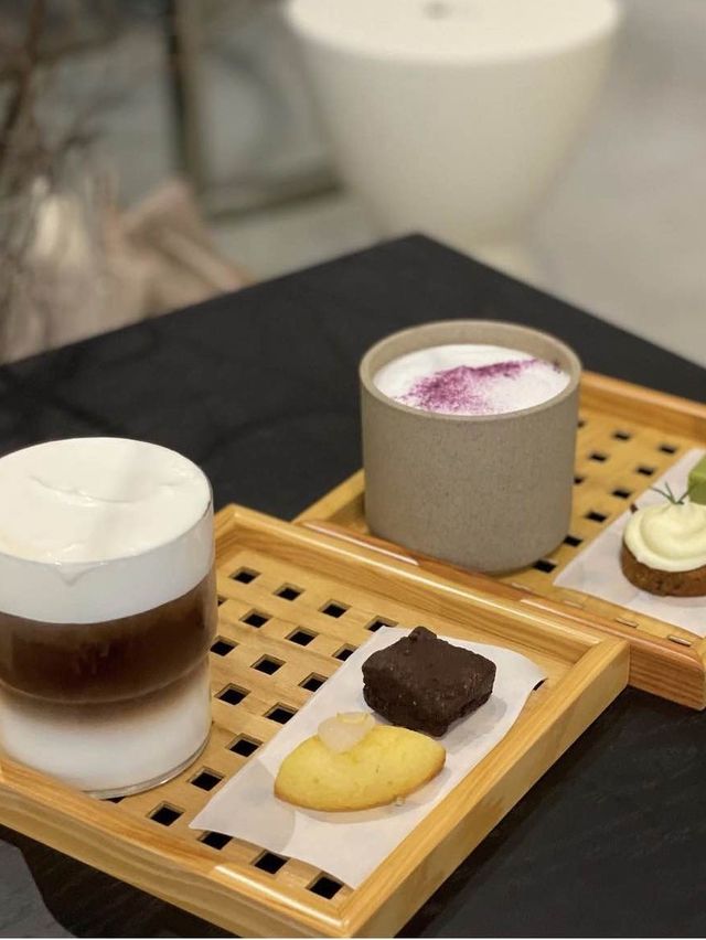 鶴橋で大人気の土日限定のカフェ