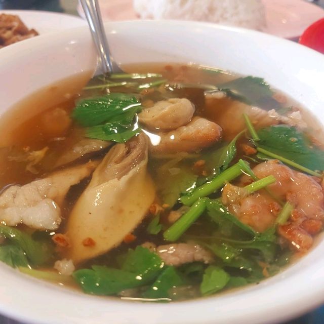 ต้มเลือดหมูนาทอง 🫕