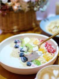 上環滿藝術感及活力cafe