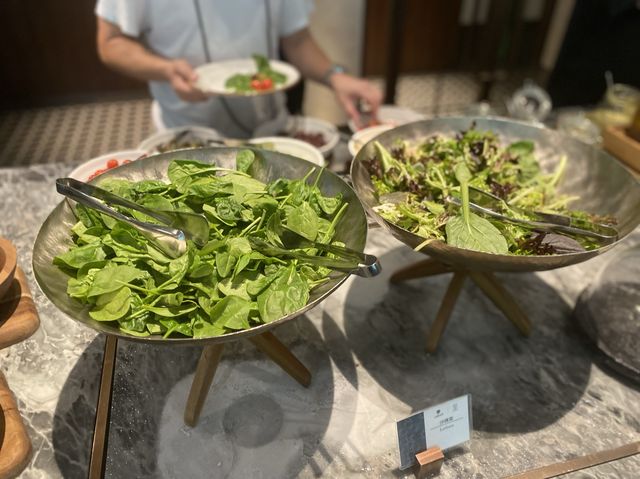  環境氣氛一流 東涌美味半自助午餐 