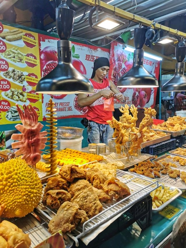 Jalan Alor, the Foodies' Paradise!
