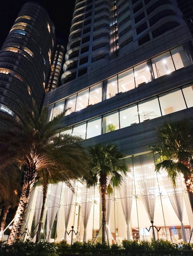 Melia Vinpearl Da Nang Riverfront