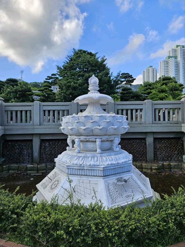 交通方便的志蓮淨苑