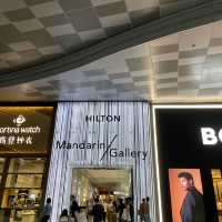Mandarin Gallery - a more upscale shopping ma