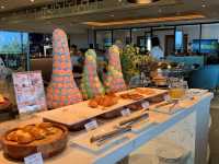 Breakfast At Da Nang Mikazuki