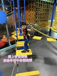 30,000呎超大嘅室內歷險樂園
